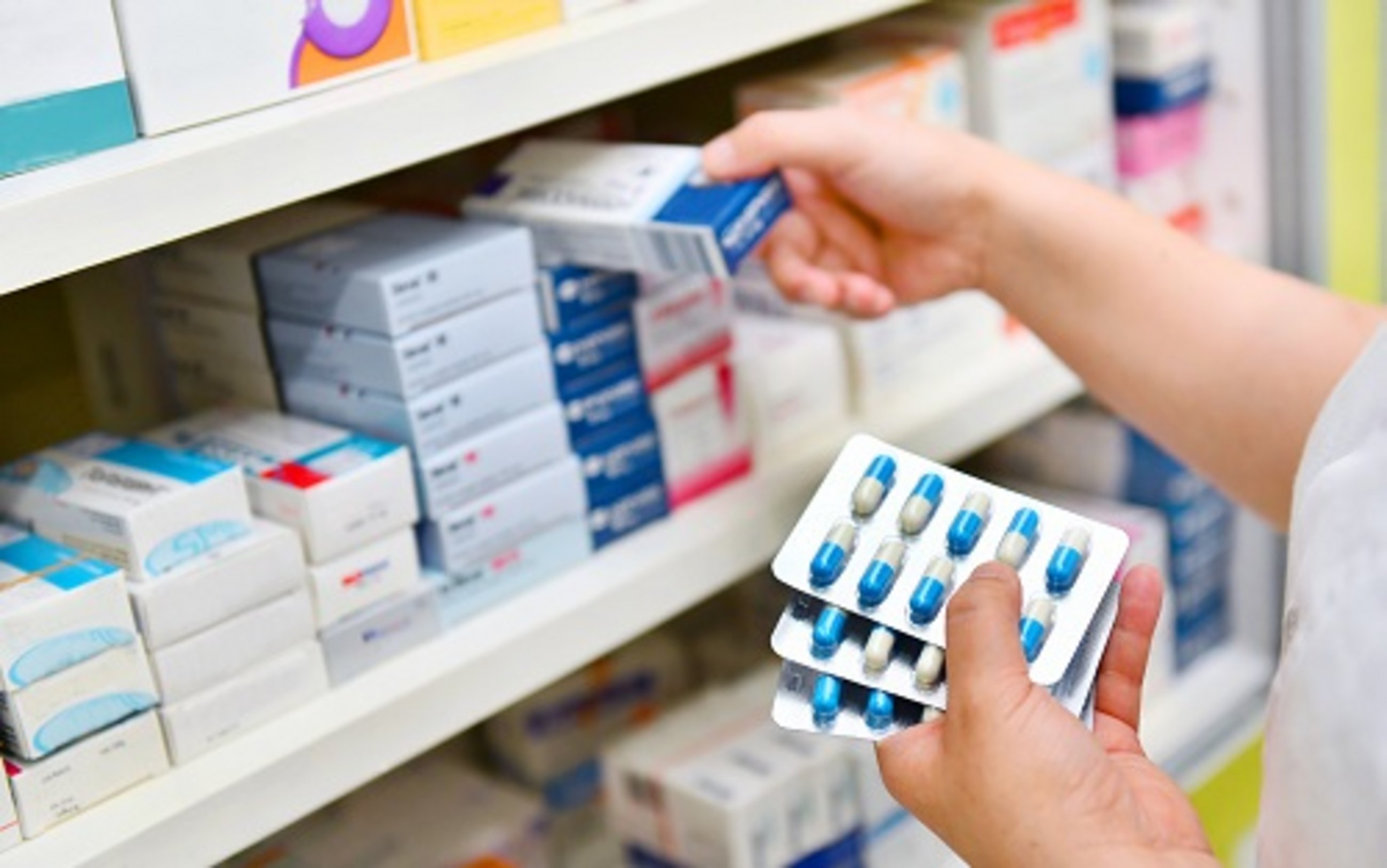 shutterstock Preiswettbewerb unter Apotheken (cepAdhoc)